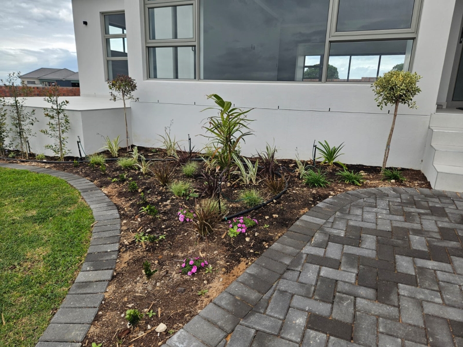 3 Bedroom Property for Sale in Stilbaai Wes Western Cape
